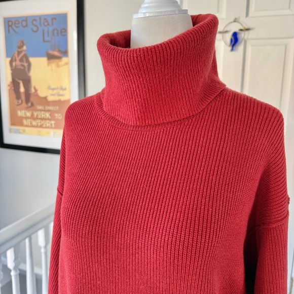 FREE PEOPLE Softly Structured Red Knit Turtleneck Tunic Sweater (size XS) - Picture 4 of 13